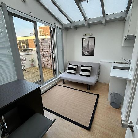 Apartamento Top Floor Delightful Flat Londres Exterior foto