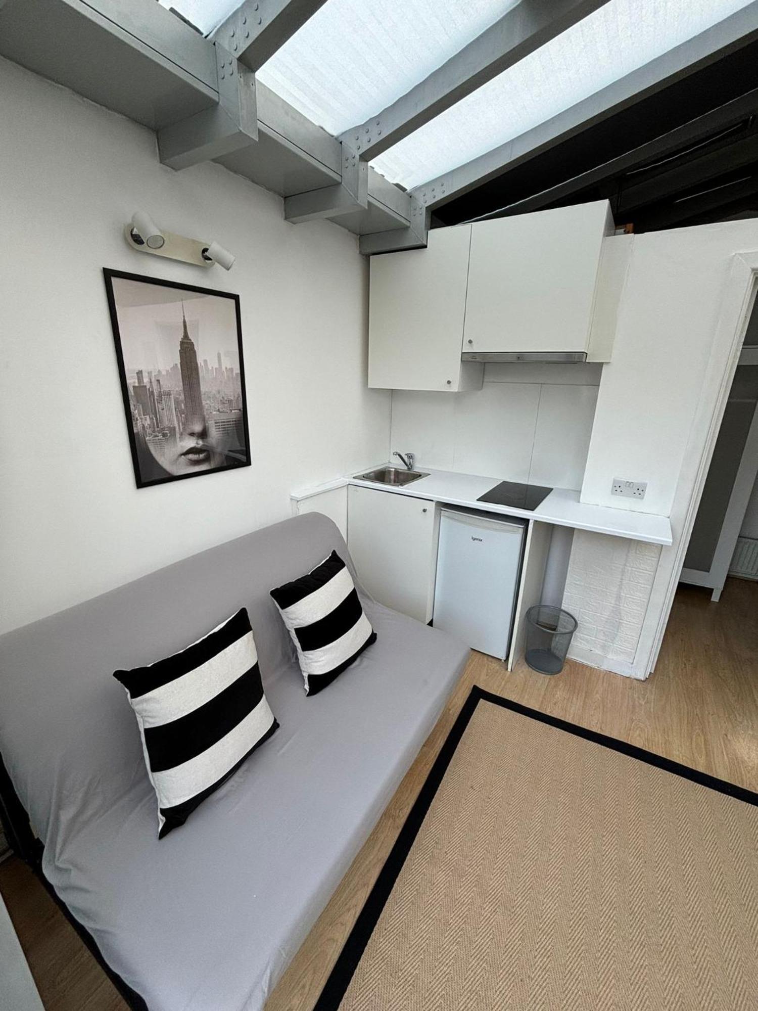 Apartamento Top Floor Delightful Flat Londres Exterior foto